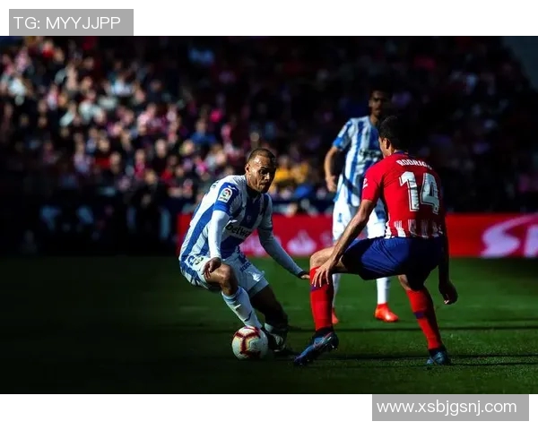 足球合理冲撞的原则与技巧探讨如何在比赛中保持竞技精神与安全性